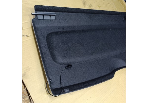 Полка задня Рено Кліо 2 хетчбек,8200137525