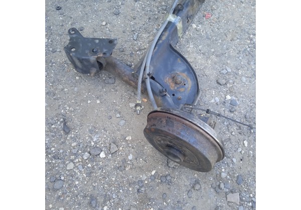 Балка задня Renault Sandero 2, Logan 2, 430000011R, 555016932R *