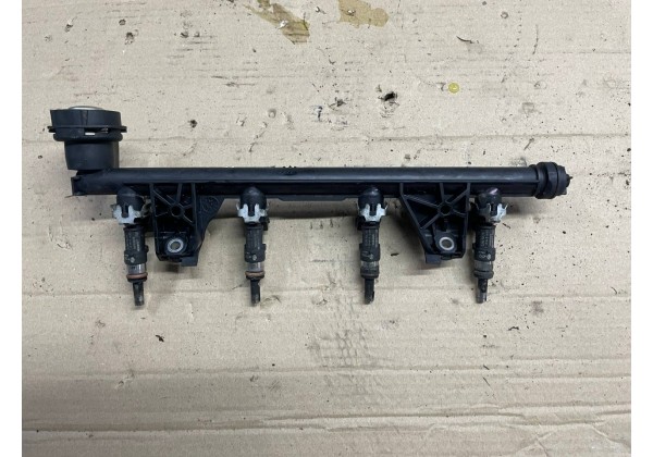 Форсунка паливна Renault Megane 3, Scenic 3, 1.4 TCe, 166000001R, 8200865677, 0280158216