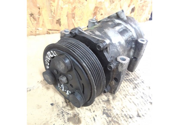 Компресор кондиціонера Renault Clio, Espace 3, Laguna 1, 1.4, 1.8, 2.0, 2.2 12V, 7700859676, 7701499836