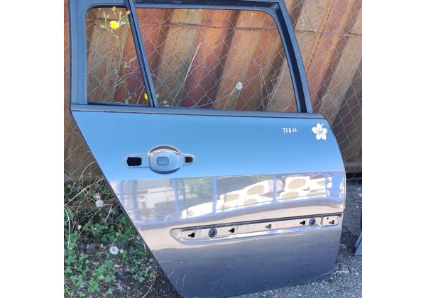 Дверка права задня Рено Меган 2 комбі, колір TEB66