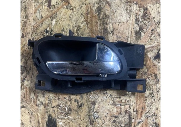 Ручка внутрішня права передня задня Peugeot 407, Citroen C4, C6, 914493, 96526177VD