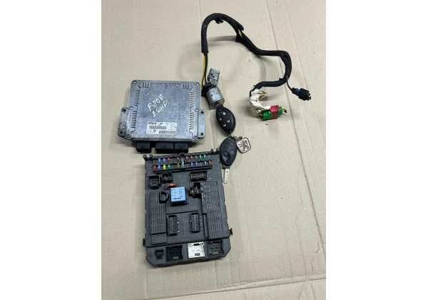 Комплект запалювання, ЕБУ, комп'ютер Citroen C8, Peugeot 807, 2.2 HDi, 0281011522, 9655816780, 9640938180, 1499703080, 4162Y2, 36353100
