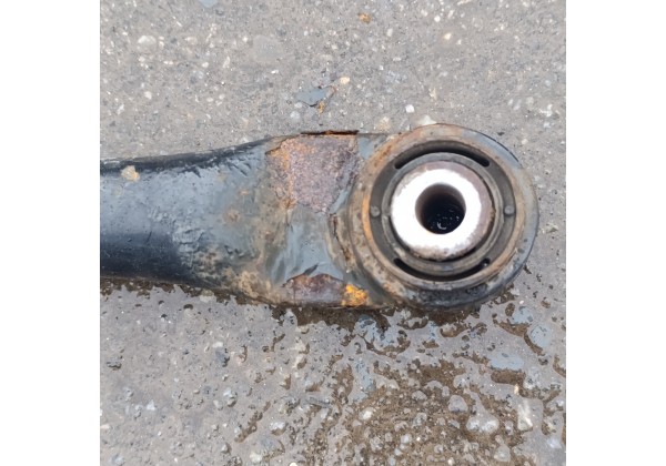 Реактивна тяга задньої балки поперечна Рено Еспейс 4, 8200022861