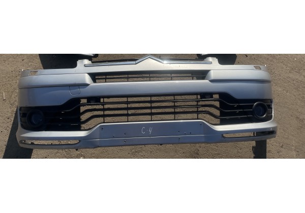 Бампер передній Citroen C4 05-09