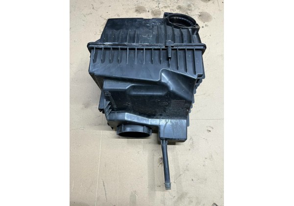 Корпус повітряного фільтра Citroen C4 Picasso, Peugeot 308, 3008, 5008, 2.0 HDi, 1420Q2, 9653388980, 9657982380