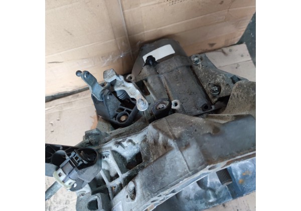 Коробка передач 1.5 dci Renault Clio 3,Modus,JR5124,ціна 200 долл