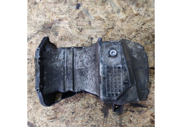Піддон картера двигуна Рено 1.4 бензин 8v,K7J, 8200050570