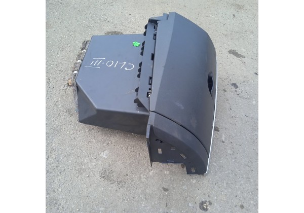 Бардачок Renault Clio III, 8200407713, 7701208803