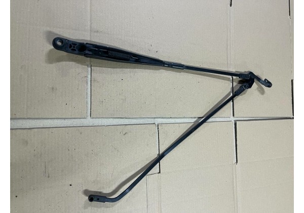 Поводок склоочистника Citroen C1, Peugeot 107, Toyota Aygo, 6405V2
