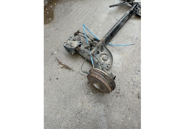 Балка Задня Renault Clio 3, хетчбек 