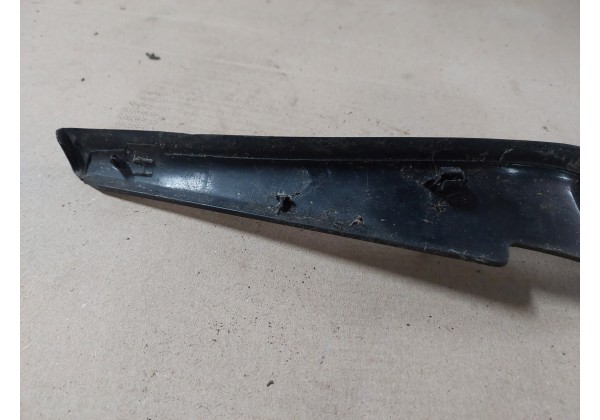 Накладка лобового скла права Citroen Jumpy 2, Peugeot Expert 2, Fiat Scudo 2, 1400364777