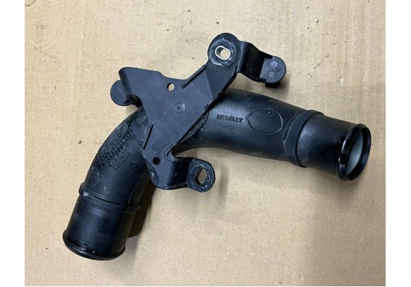 Патрубок інтеркулера лівий, середня частина Renault Captur, Clio 4, Logan 2, Sandero 2, 0.9 TCe, 144604208R