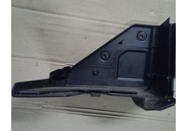Кришка корпуса запобіжників Renault Clio 3, Kangoo 2, Megane 2, Scenic 2, 8200356339