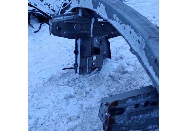 Панель передня, посилювач бампера, телевізор Дачія Сандеро 1