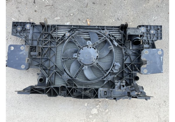 Установочна панель у зборі  Renault Megane III, 752100004R