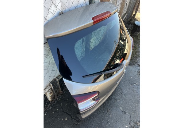 Кришка багажника Renault Megane III, SW, код фарби TEHNK