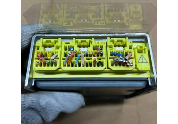 Електронний блок управління подушками безпеки AIRBAG Renault Koleos, 08-16, 98820JY10A