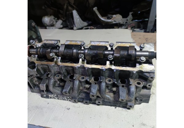 Головка двигуна 1.9 dci F9Q Renault Mégane 3, Scenic 3, некомплектна