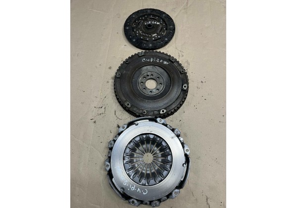 Комплект зчеплення з маховиком Citroen C4 Picasso, Grand Picasso, C5 II-III, 1.8 - 2.0 16V, D-230мм, зуб-18, 2052K0, 2052K9, 0532N1, 9637874680, 9661027980