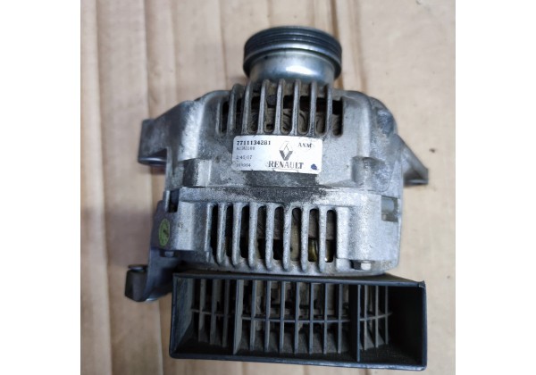 Генератор 1.4 бензин 8 клапанний 110А, Renault Clio 2, Kangoo, 7711134281, A13VI188