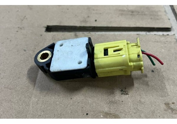 Датчик удару Citroen C1, Peugeot 107, Toyota Aygo, 89831-0H010