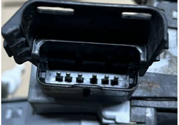 Замок задньої лівої дверки Peugeot 308, T7, 07-13, 6 pin, 9137N2, 9800617580, 567165