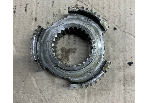 Маточина синхронізатора 1-2 передачі КПП 20MM01 Citroen Jumper 1-2, Peugeot Boxer 1-2, 2323E5
