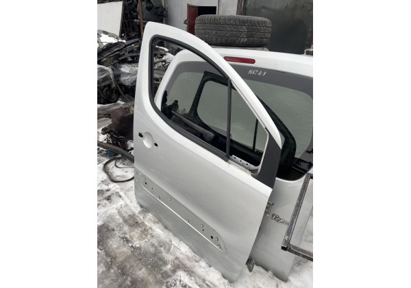 Двері праві передні Partner II, Berlingo II