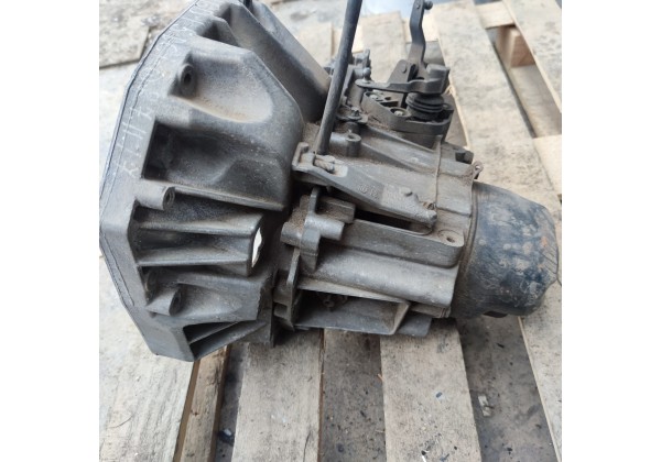Коробка передач 1.5 dci Renault Megane 2, Scenic 2,JR5108,ціна 200 долл