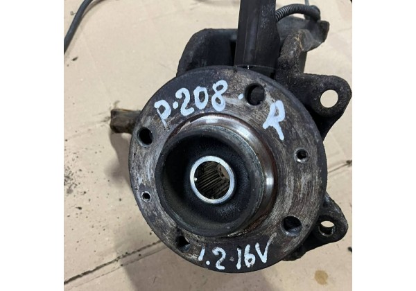 Поворотний кулак правий цапфа Citroen C3 II, C3 Picasso, C4 Cactus, Peugeot 207, 208, 301, 2008, C-Elysee, DS3, 364790