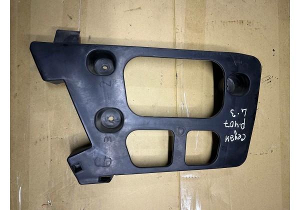 Кронштей заднього бампера лівий Peugeot 407, седан, 7416L1, 9644600780