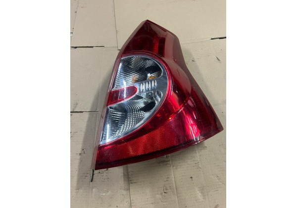 Ліхтар задній правий Renault Sandero, 08-13, 8200734824