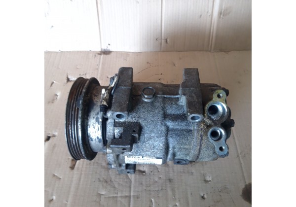 Компресор кондиціонера Renault Duster, Logan, Sandero, 1.2 16V, 1.4, 1.5 DCi, 1.6 16V, 6001548723, 6001549991, 8200526884, 8200866440, 8200117767, 8200600135, 8200781489, 8200866441, 926000097R, 926006229R