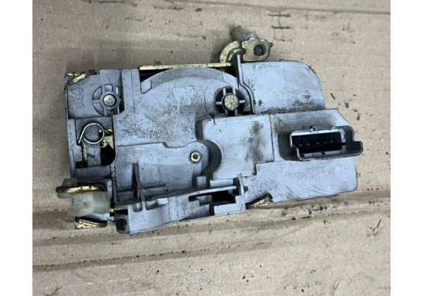 Замок передньої правої дверки електричний Citroen C5, 01-08, 6 pin