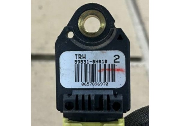 Датчик удару Citroen C1, Peugeot 107, Toyota Aygo, 89831-0H010