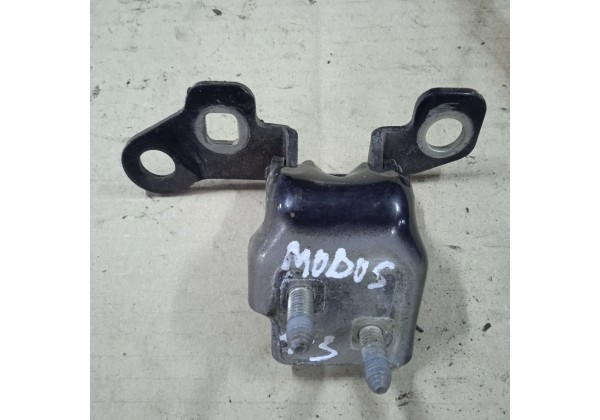 Завіс, петля верхня лівої задньої дверки Renault Clio 3, Modus, 824011716R *