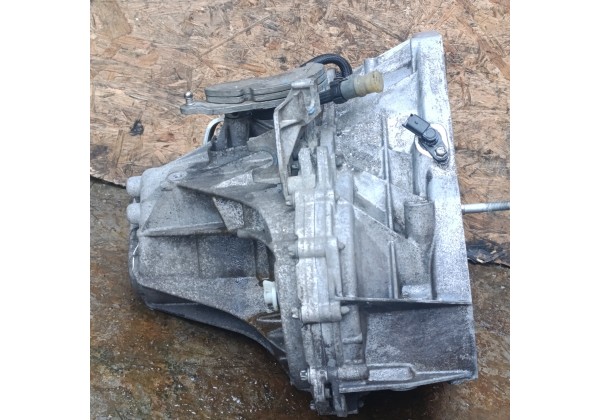 Коробка передач Рено Сценік 2 , 1.6 бензин, 6ти ступка, TL4015