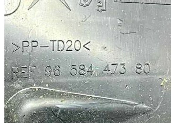 Корпус блока запобіжників Citroen C4, C4 II, C4 Picasso, Berlingo II, Peugeot 307, 308, 3008, 5008, Partner II, 6500CC, 9658447380