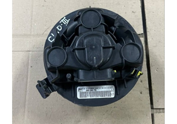 Моторчик пічки, вентилятор салону Renault Logan, Sandero, Modus, Clio 3, Duster, 7701209802, G101507G, J77ACV22, GMVB85CH