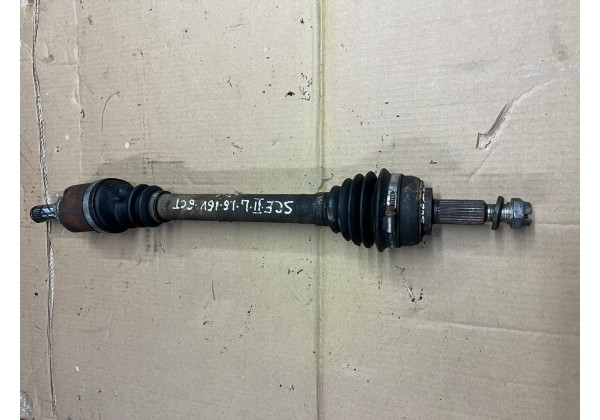 Полуось ліва, приводний вал Рено Сценік 2, Меган 2, 1.4 16V, 1.6 16V, 25х26 зуб., 7711135777, 8200575489, 8200310122, 8200376094, 8200310122, 8200376094