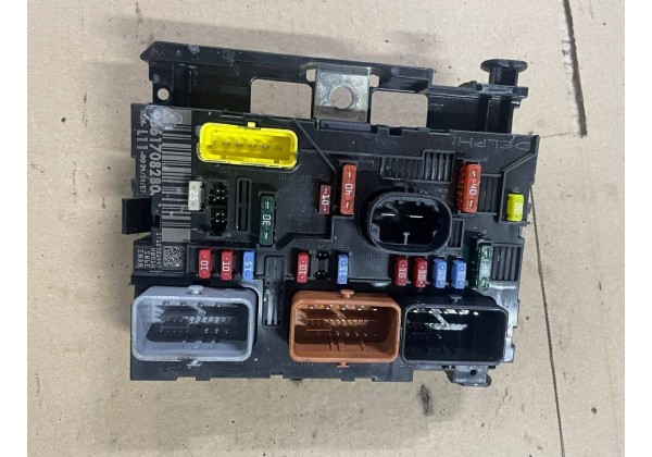 Блок запобіжників, модуль BSM Citroen C3 Picasso, Peugeot 207, 307, L-11, 9661708280