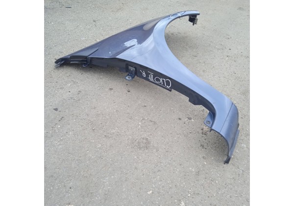 Крило праве Renault Clio 3, 05-12, 195, 8200325171, З ДЕФЕКТОМ