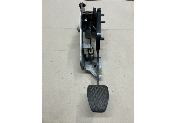 Педаль зчеплення Renault Koleos, 08-16, 46503JY50B