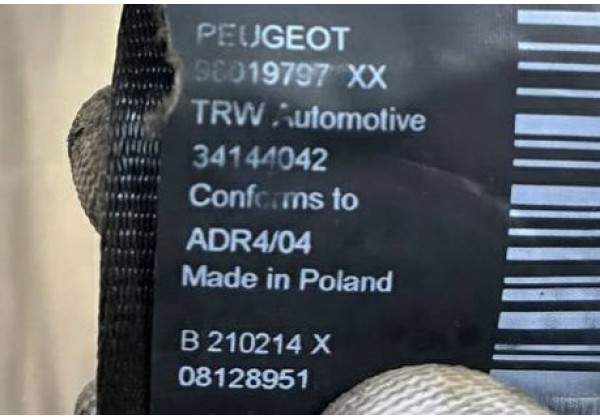 Ремінь безпеки правий передній з піропатроном Peugeot 3008, 5008, 09-16, 98019797XX