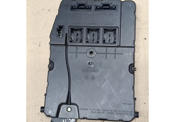 Комп'ютер, комплект запалювання Рено Меган 2, Сценік 2 для 2.0 дці, 0281014351,8200688494,1039S14471,8200780021,U118400260