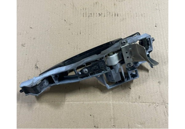Ручка зовнішня передньої лівої дверки Citroen C3, Peugeot 3008, 5008, 09-16, 9101KJ, 9101KH, 9688668180