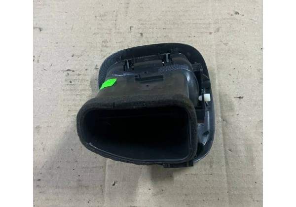 Дефлектор обдуву салона лівий Citroen Xsara Picasso, 9631280177