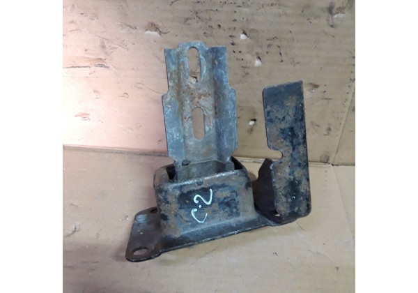Подушка двигуна ліва Citroen C2, C3, Peugeot 207, 1007, 1.1, 1.4, 1.4 HDi, 1.6 16V, 181392, 181380, 9641949580, 9680293280