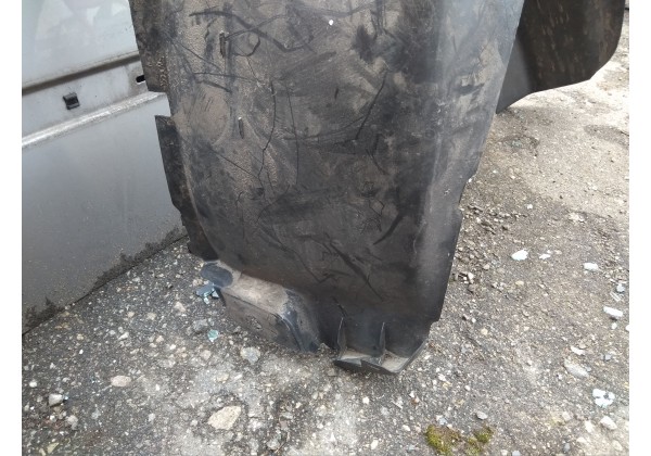 Підкрилок лівий задній Renault Laguna 2, 8200002141 *